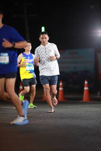 BIB: 42313
                            <button type="button" onclick="openModal(21309669)" class="btn btn-primary btn-sm float-right btn-popup" data-toggle="modal" data-target=".modal-high-quality">
                        <i class="fas fa-shopping-cart"></i> Add to Cart
                    </button>
                                            <button type="button" onclick="isThisMe(21309669, true)" class="btn btn-success btn-sm float-right btn-popup btn-isme hidden" data-toggle="tooltip" data-placement="bottom" title="นี่คือรูปของคุณใช่ไหม คลิกที่นี่เพื่อเอาเข้าอัลบั้ม">
                        <i class="fas fa-plus"></i> Add to album
                    </button>
                    <button type="button" onclick="isThisMe(21309669, false)" class="btn btn-warning btn-sm float-right btn-popup btn-isnotme hidden">
                        <i class="fas fa-ban"></i> Remove from album
                    </button>